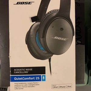 Wired Bose Acoustic QuietComfort 25 Headphones